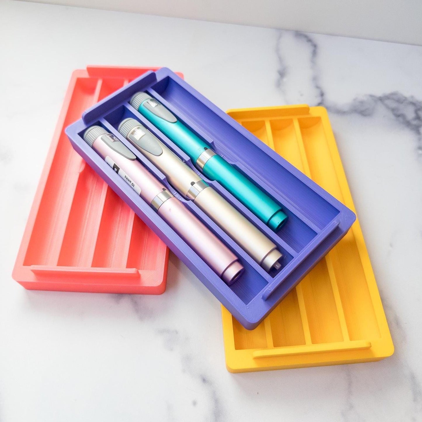 Stackable Injector Pen Tray with Optional Lid
